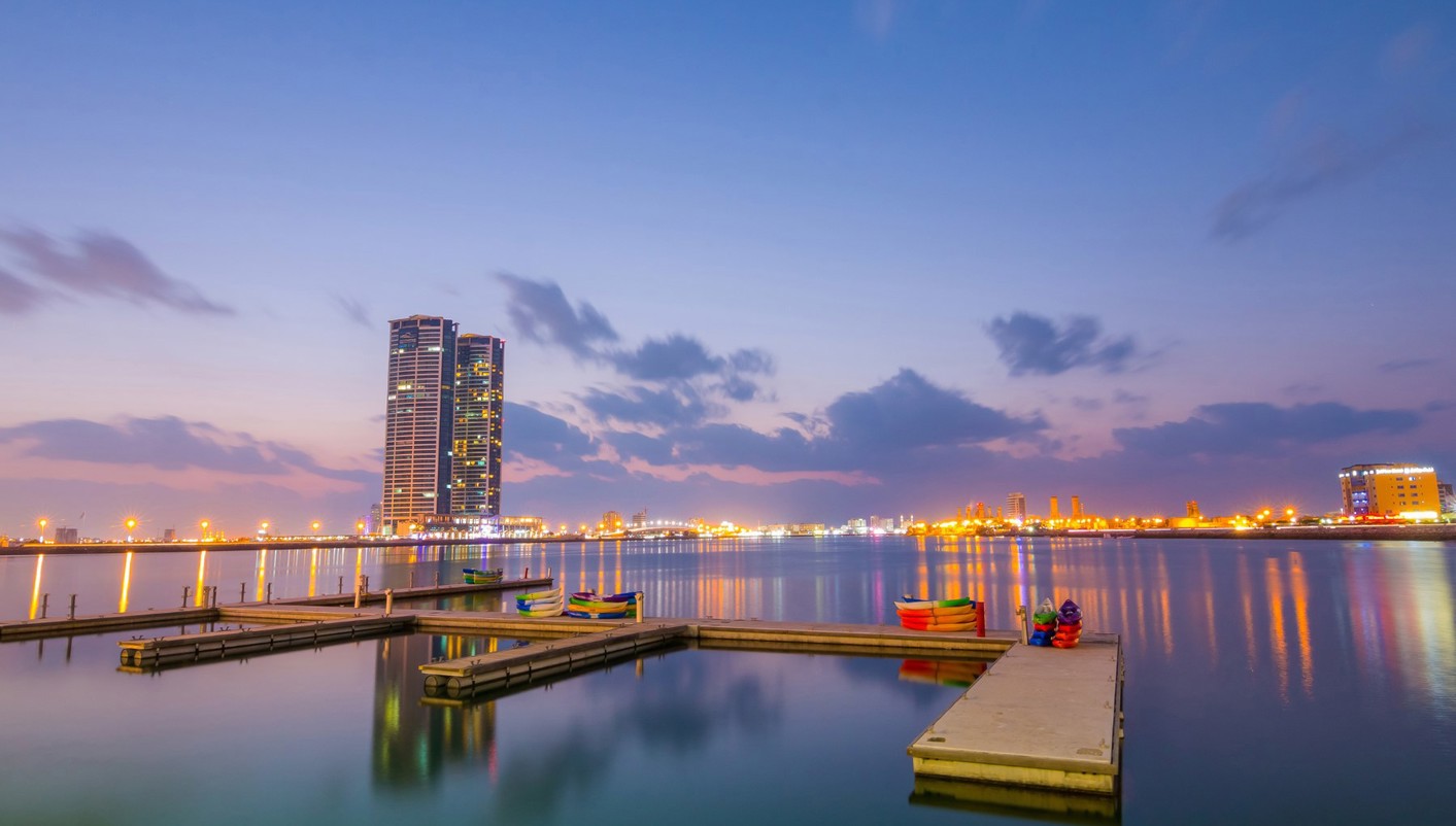 imagen de cabecera del circuito Dubai mar y desierto